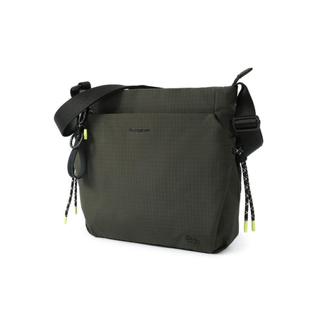 Makoto | Crossover Square - Black Ink