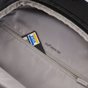 Vogue L | Backpack Large + RFID - Black